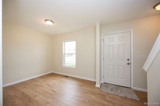 10306 Island Lake Drive, Taylor, MI 48180
