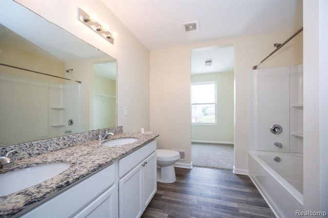 10306 Island Lake Drive, Taylor, MI 48180
