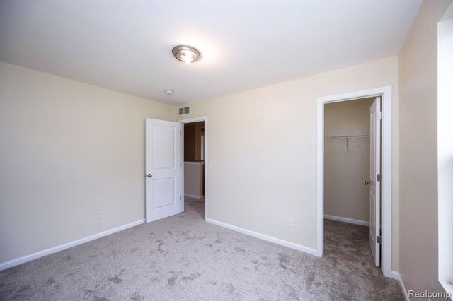 10306 Island Lake Drive, Taylor, MI 48180