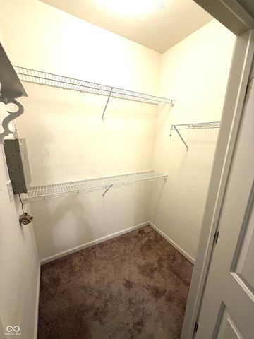 6981 Park Square Drive C, Avon, IN 46123