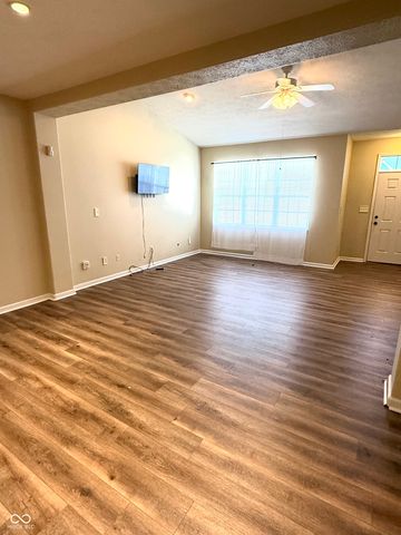 6981 Park Square Drive C, Avon, IN 46123