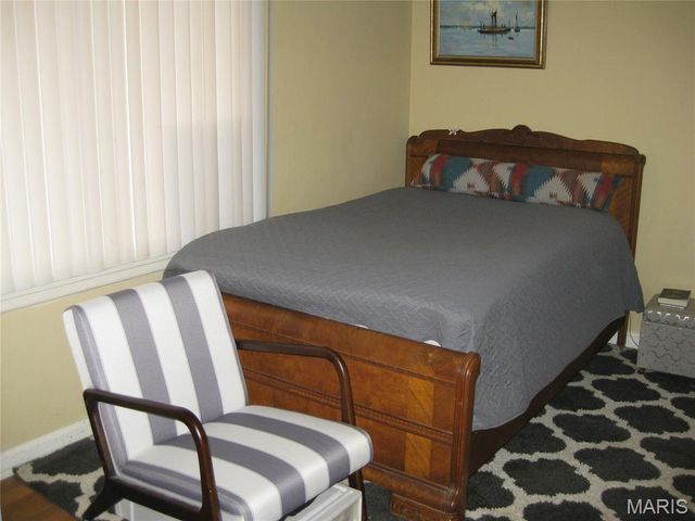 1366 Trampe Avenue, St Louis, MO 63138