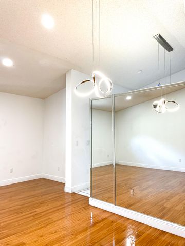 5851 Bristol Lane, Davie, FL 33331