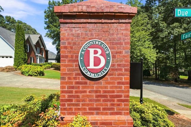 5719 Fairwood Drive NW, Acworth, GA 30101