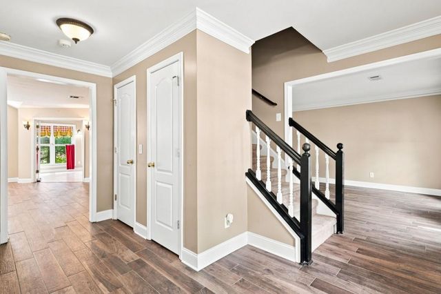 5719 Fairwood Drive NW, Acworth, GA 30101