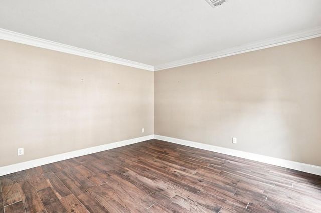 5719 Fairwood Drive NW, Acworth, GA 30101