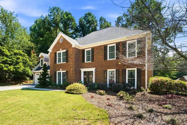 5719 Fairwood Drive NW, Acworth, GA 30101