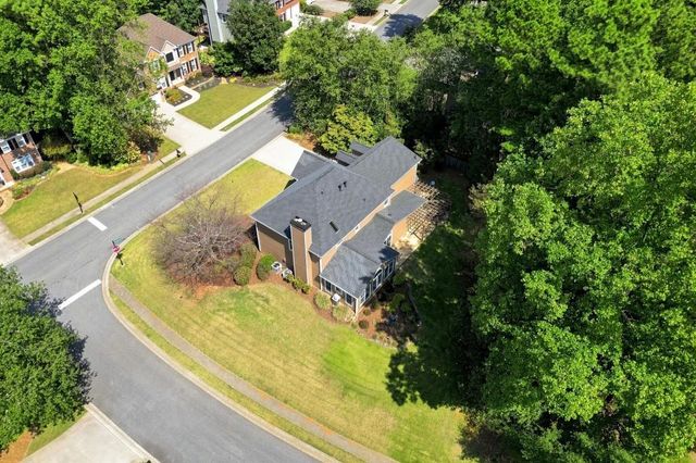 5719 Fairwood Drive NW, Acworth, GA 30101