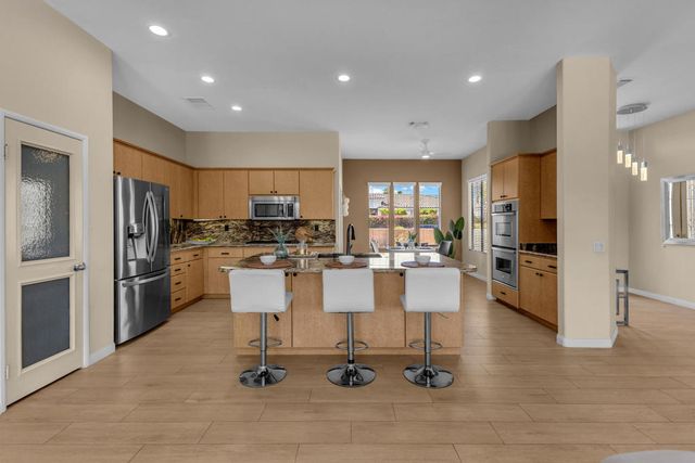 75840 Sarazen Way, Palm Desert, CA 92211