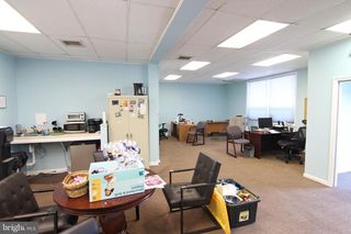 18 E 4TH ST, Bridgeport, PA 19405
