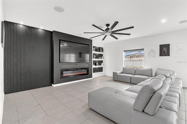 132 CITRINE LOOP, Kissimmee, FL 34758