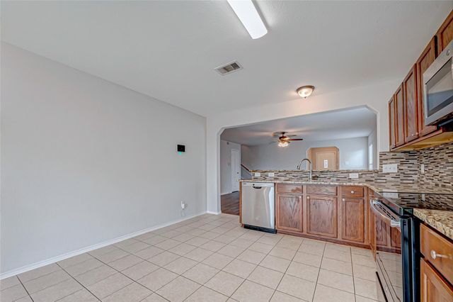 1335 Kane Court, Rosenberg, TX 77471