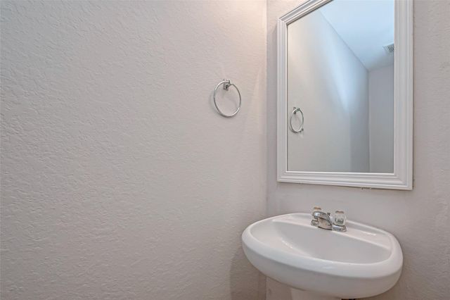 1335 Kane Court, Rosenberg, TX 77471