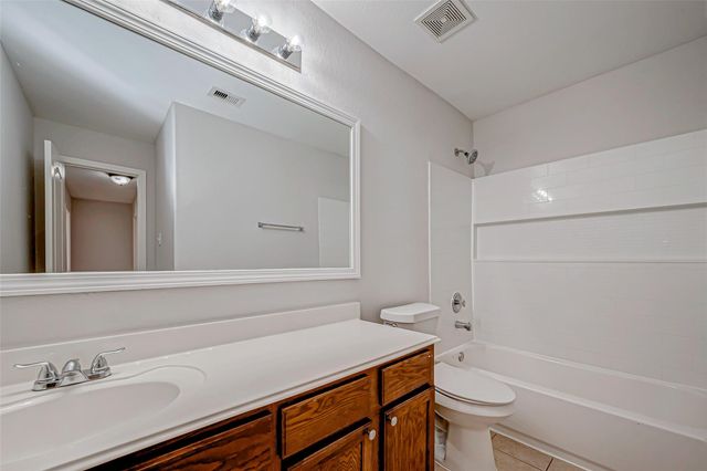 1335 Kane Court, Rosenberg, TX 77471