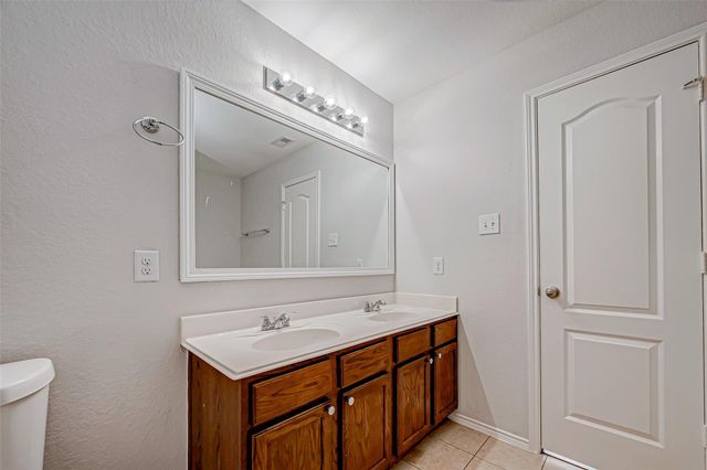 1335 Kane Court, Rosenberg, TX 77471