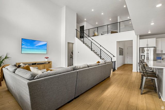 3246 S GREYHOUND RD, Saratoga Springs, UT 84045