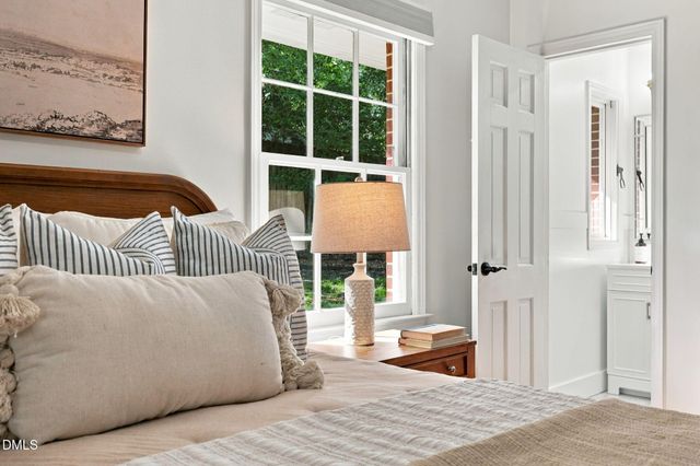 203 N Estes Drive, Chapel Hill, NC 27514