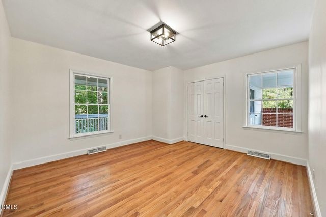 203 N Estes Drive, Chapel Hill, NC 27514