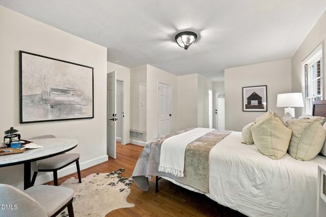 203 N Estes Drive, Chapel Hill, NC 27514