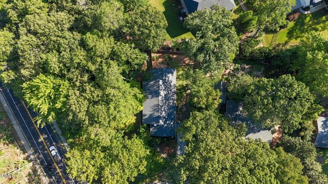 203 N Estes Drive, Chapel Hill, NC 27514