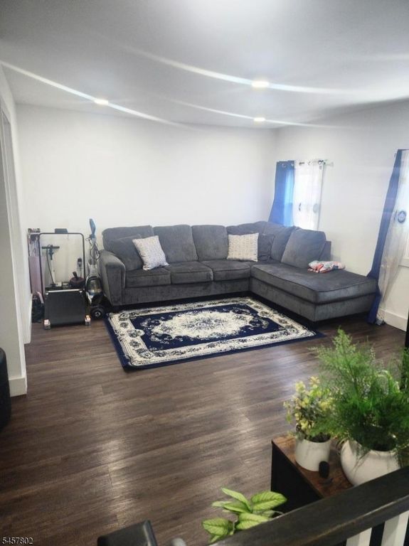 51 Geneva St, Elizabeth City, NJ 07206 — photo 3