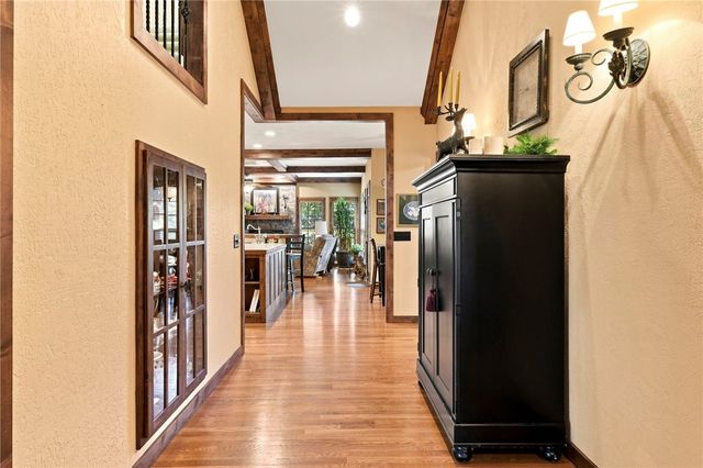 10822 Millstead Lane, Bentonville, AR 72712