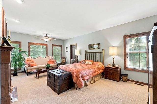 10822 Millstead Lane, Bentonville, AR 72712