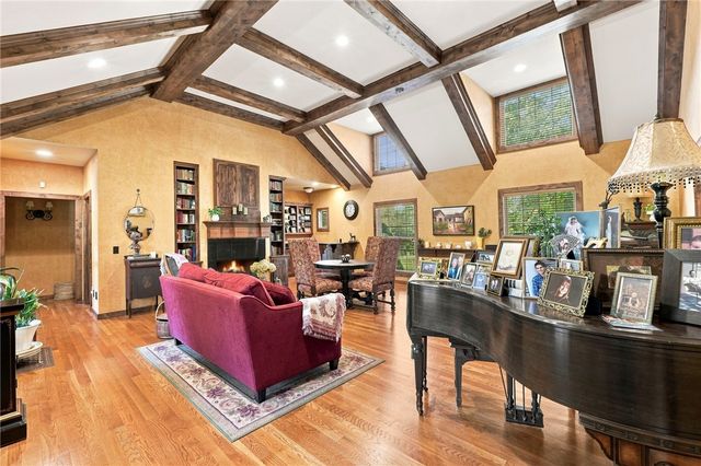 10822 Millstead Lane, Bentonville, AR 72712