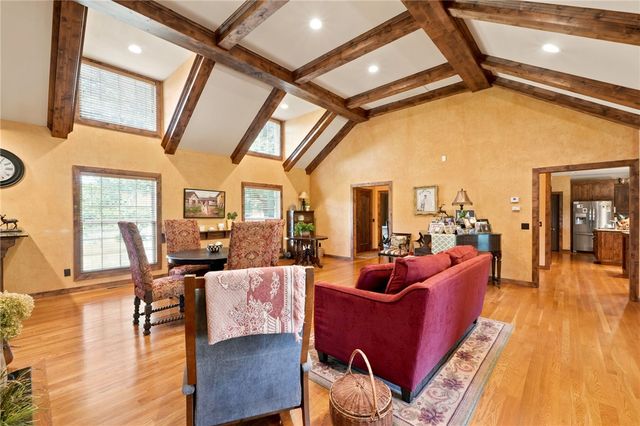 10822 Millstead Lane, Bentonville, AR 72712