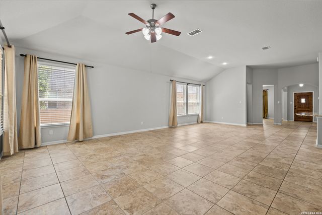 108 WINDSOR DR, Boerne, TX 78006