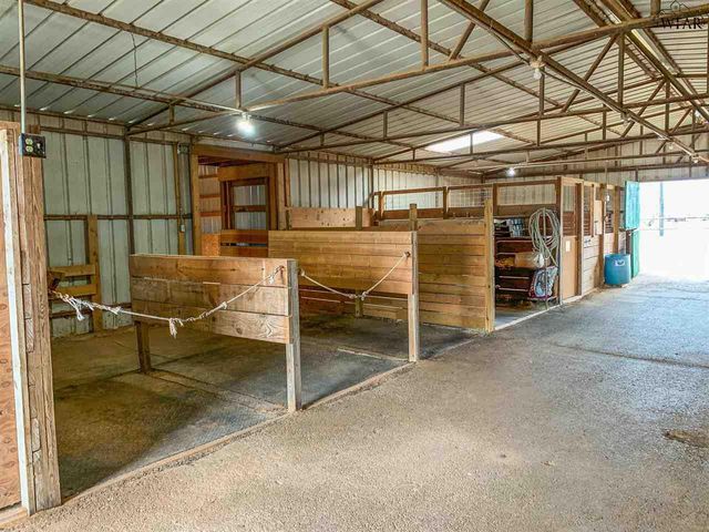 495 E LITTLE LEASE ROAD, Holliday, TX 76366