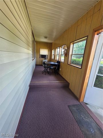 510 W Maplewood Avenue, Struthers, OH 44471