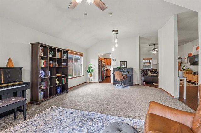 1904 Joseph Drive, Edmond, OK 73003