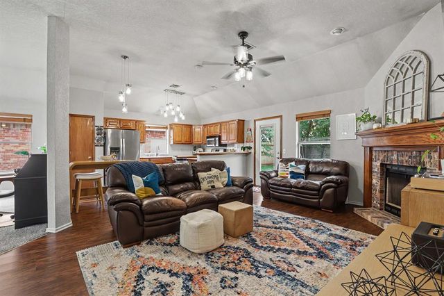 1904 Joseph Drive, Edmond, OK 73003