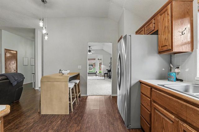 1904 Joseph Drive, Edmond, OK 73003