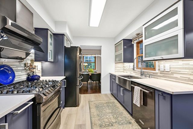 641 W Fairy Chasm ROAD, Bayside, WI 53217