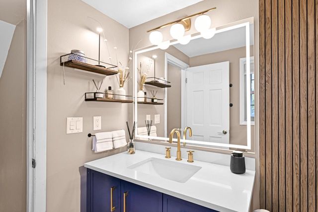 641 W Fairy Chasm ROAD, Bayside, WI 53217