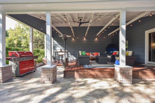 641 W Fairy Chasm ROAD, Bayside, WI 53217