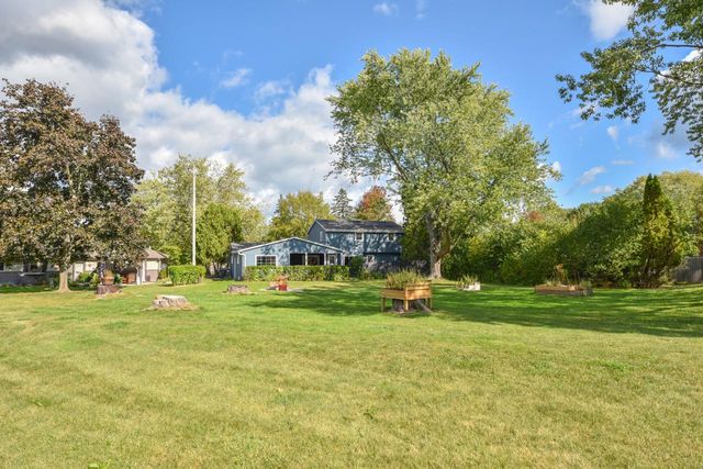 641 W Fairy Chasm ROAD, Bayside, WI 53217