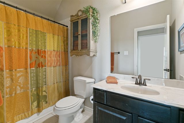 11901 Drummond Lane, Fort Worth, TX 76108