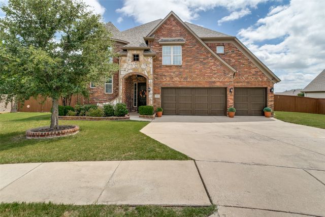 11901 Drummond Lane, Fort Worth, TX 76108