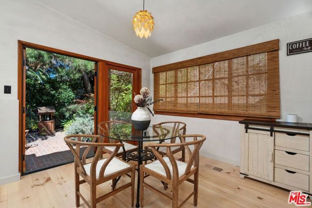 9667 Yoakum Drive, Los Angeles, CA 90210