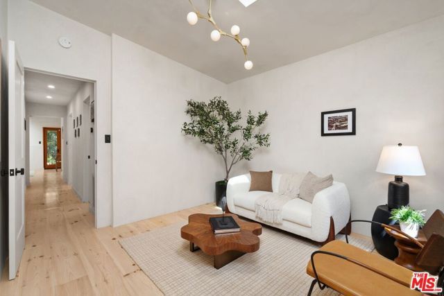 9667 Yoakum Drive, Los Angeles, CA 90210