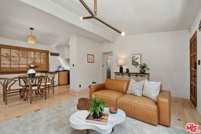 9667 Yoakum Drive, Los Angeles, CA 90210