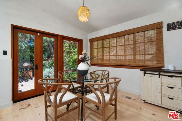 9667 Yoakum Drive, Los Angeles, CA 90210