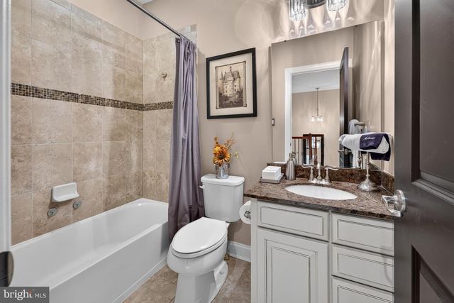 26 ISABELLE CT, Marlton, NJ 08053