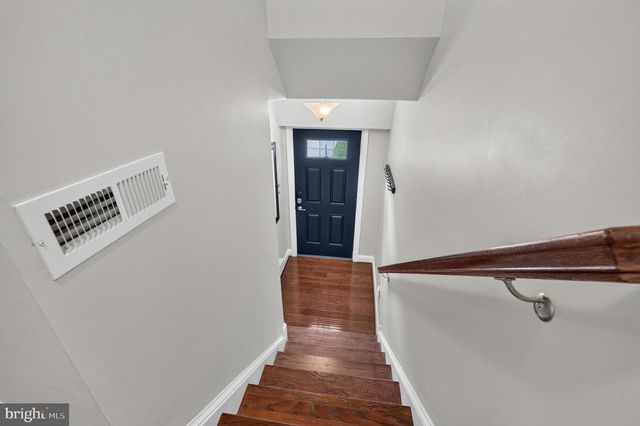 26 ISABELLE CT, Marlton, NJ 08053