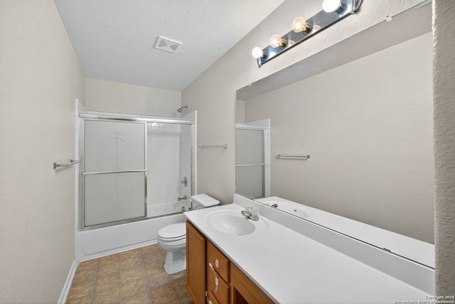 25119 Royal Land, San Antonio, TX 78255