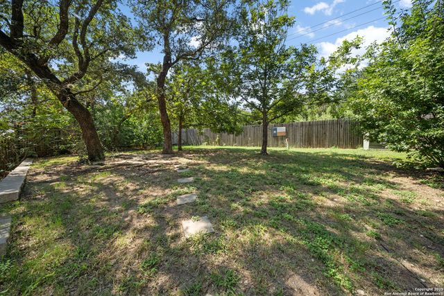 25119 Royal Land, San Antonio, TX 78255