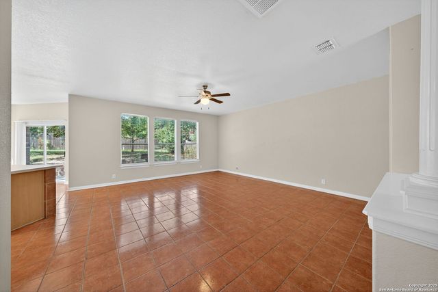 25119 Royal Land, San Antonio, TX 78255